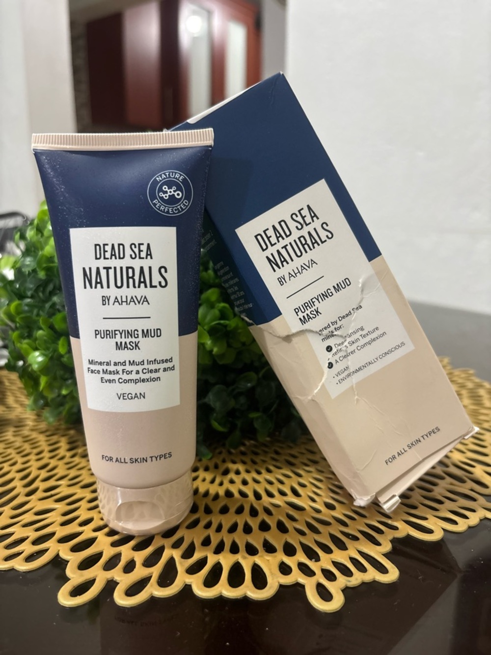 AHAVA Dead Sea Naturals Purifying Mud Mask -